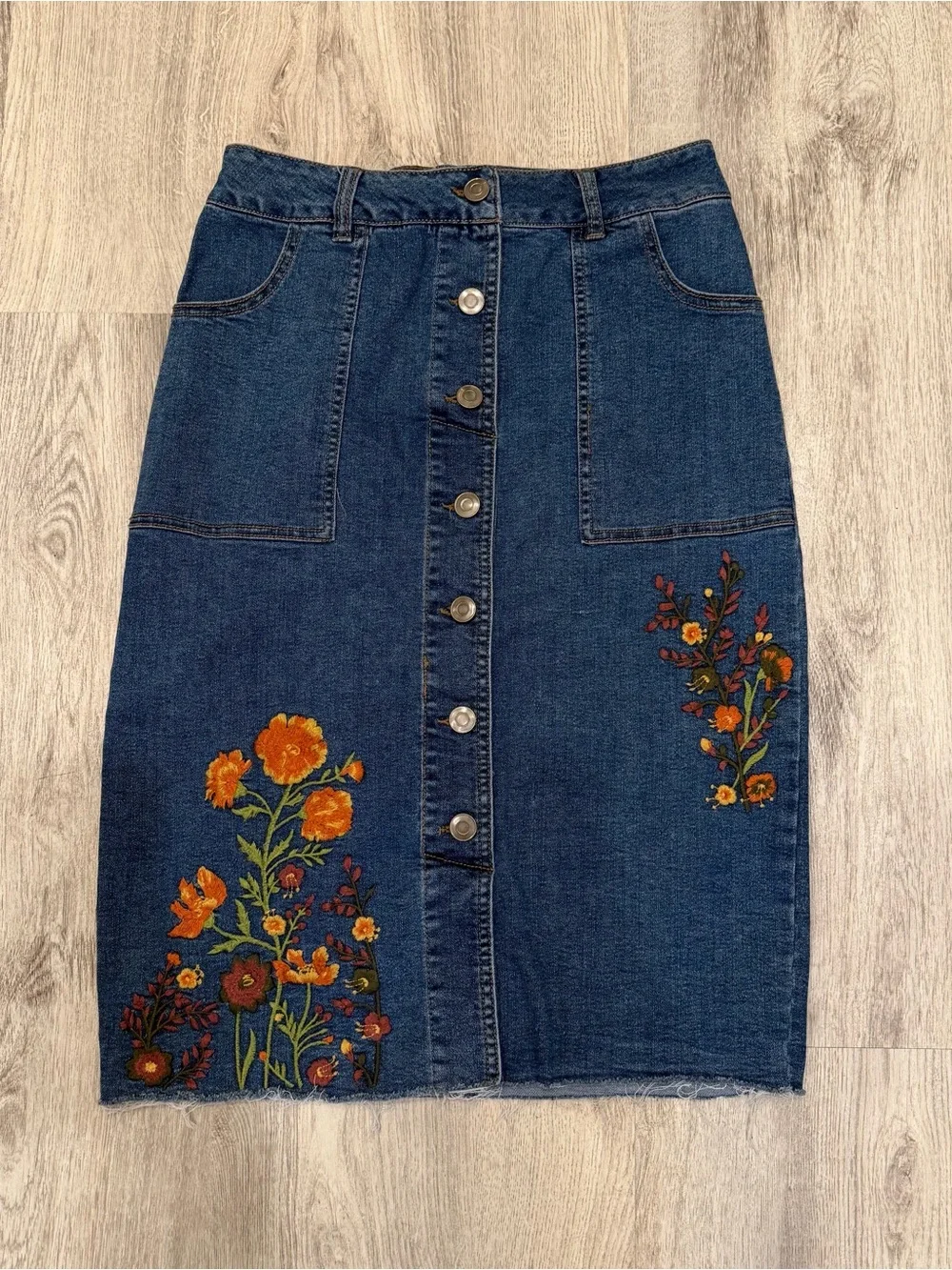 Est 1946 Embroidered Denim Button Front‎ Midi Skirt Size 2